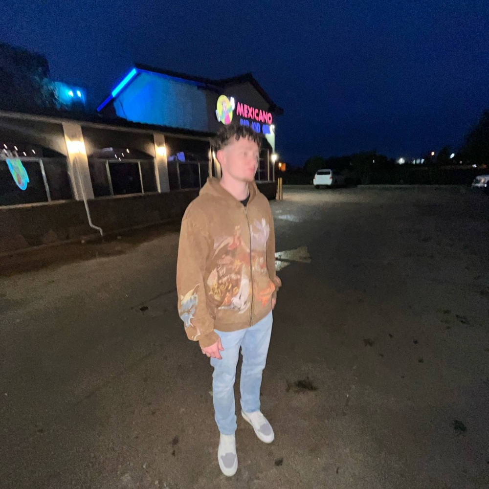 Meet your Posher, Sam